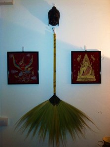 I think it looks pretty cool. 